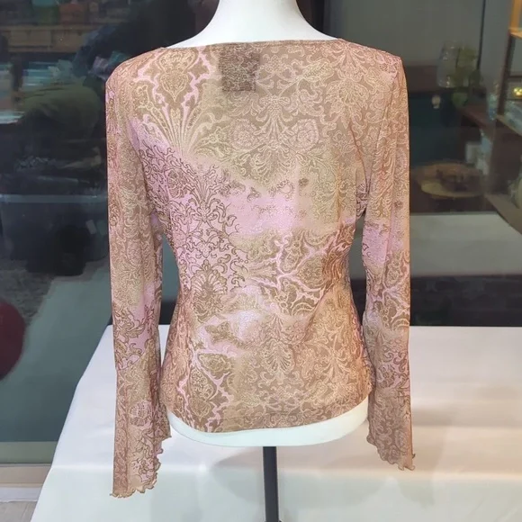 No Boundaries True Y2K Flare Sleeve Top - Picture 2 of 7